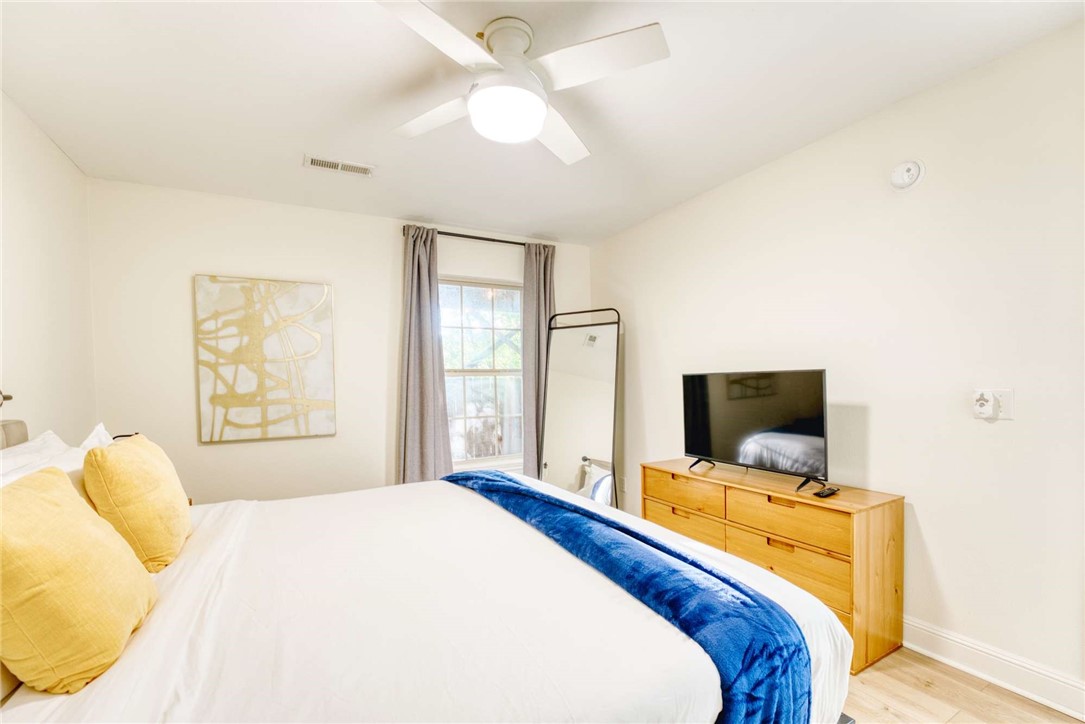 Belle Royal Sub Bentonville - Residential Income