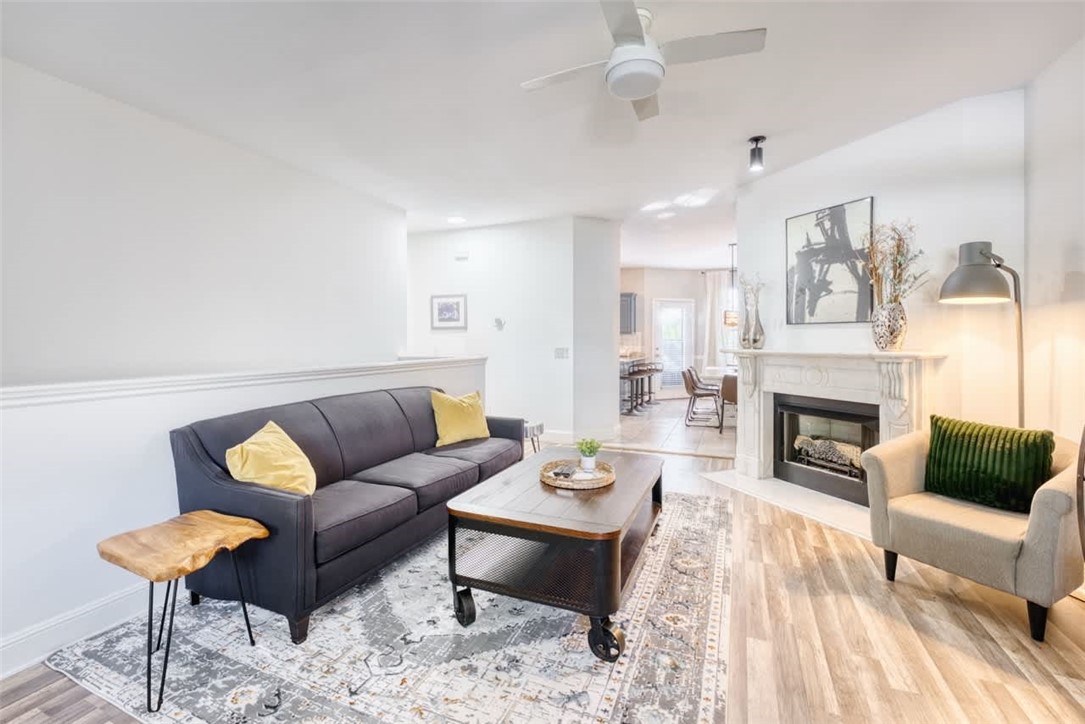 Belle Royal Sub Bentonville - Residential Income