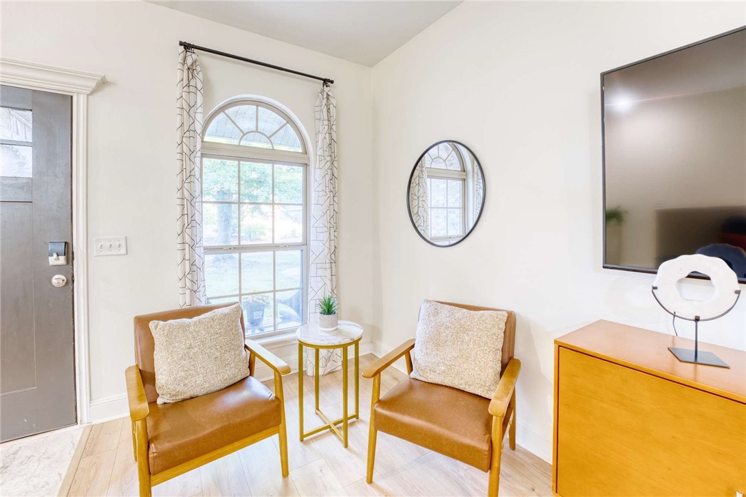 Belle Royal Sub Bentonville - Residential Income