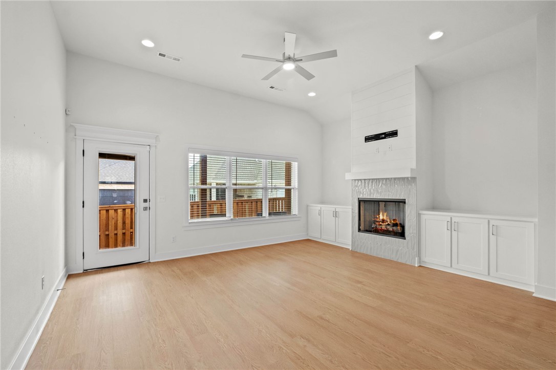 Aurora Sub - Residential