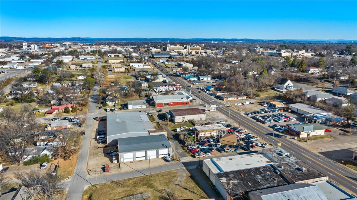 Sulphur Spgs - Commercial Lease