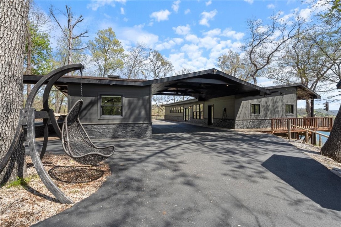 Point Mirage - Residential