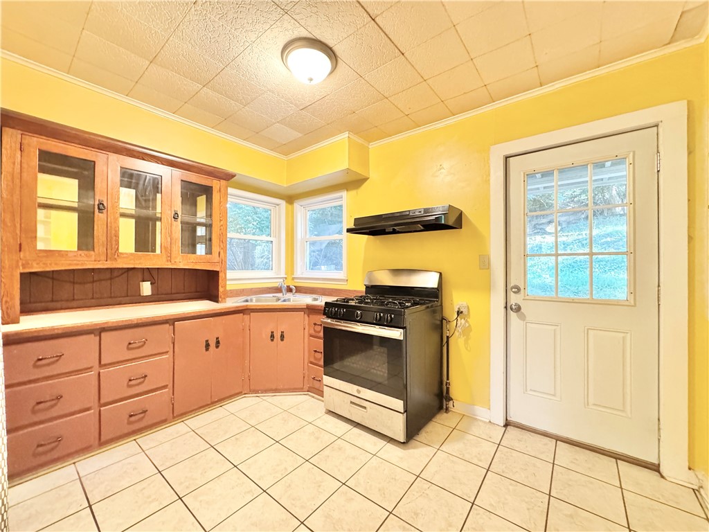 Fayetteville Outlots - Residential Lease