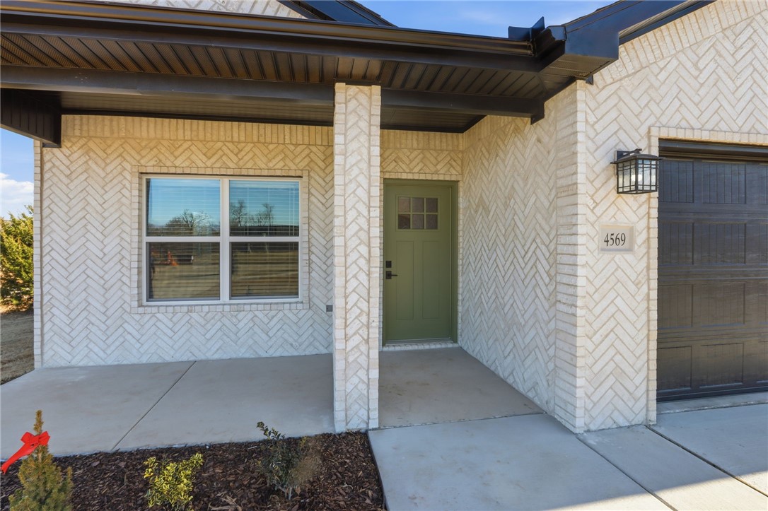 charleston park at legendary - Residential