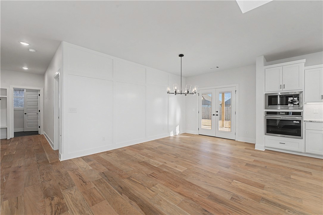 DIAMOND ESTATES PH V-CENTERTON - Residential