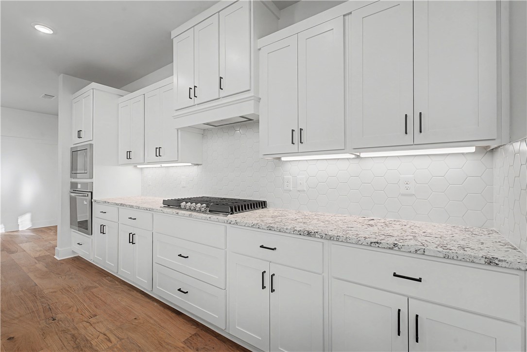 DIAMOND ESTATES PH V-CENTERTON - Residential