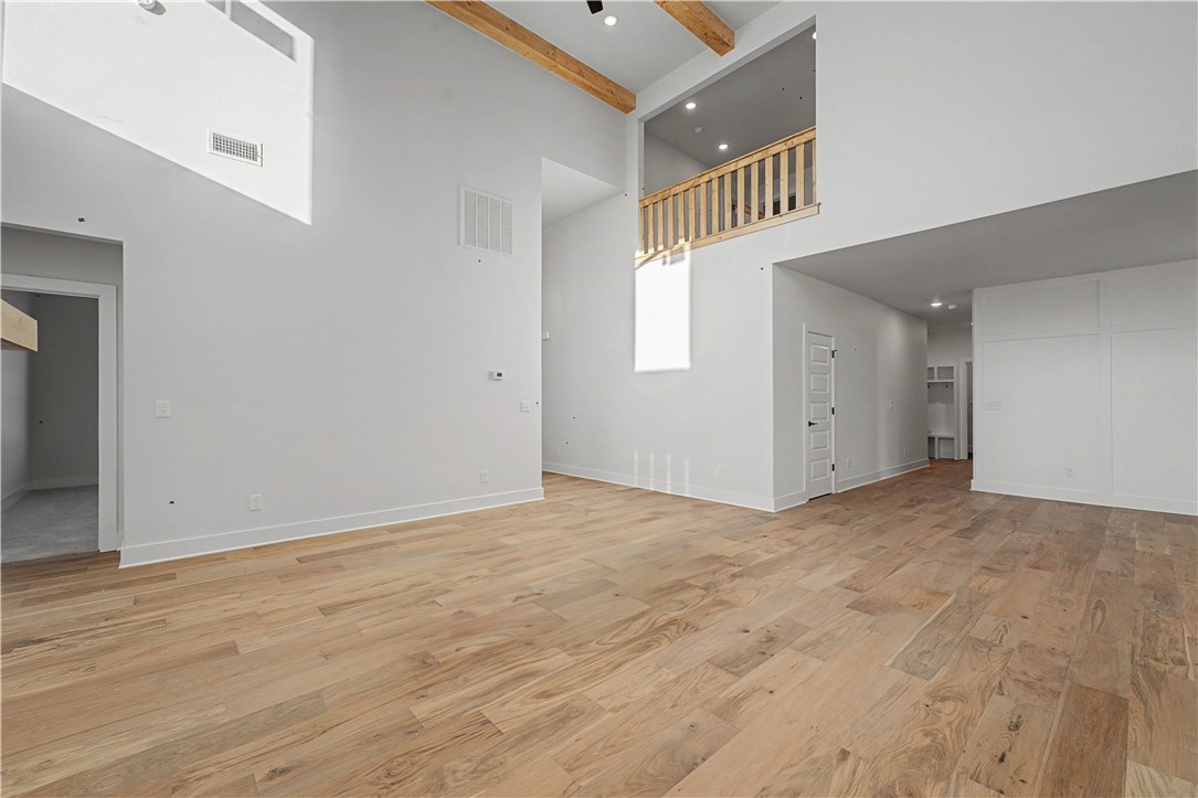 DIAMOND ESTATES PH V-CENTERTON - Residential