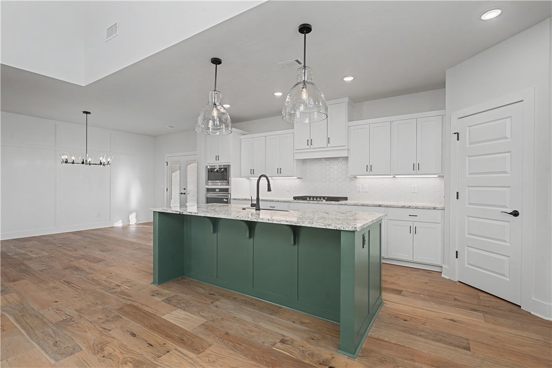 DIAMOND ESTATES PH V-CENTERTON - Residential