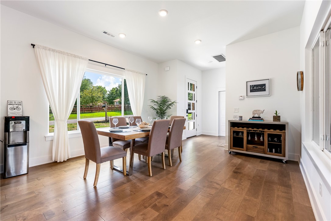 Rockingham Sub Bvv - Residential Lease
