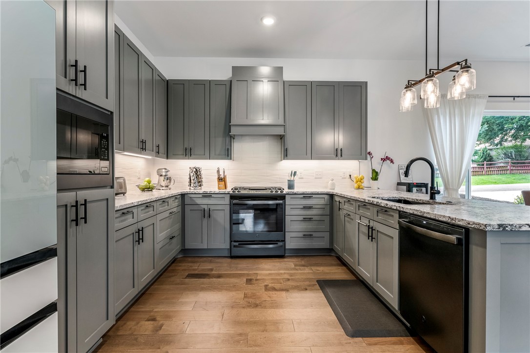 Rockingham Sub Bvv - Residential Lease