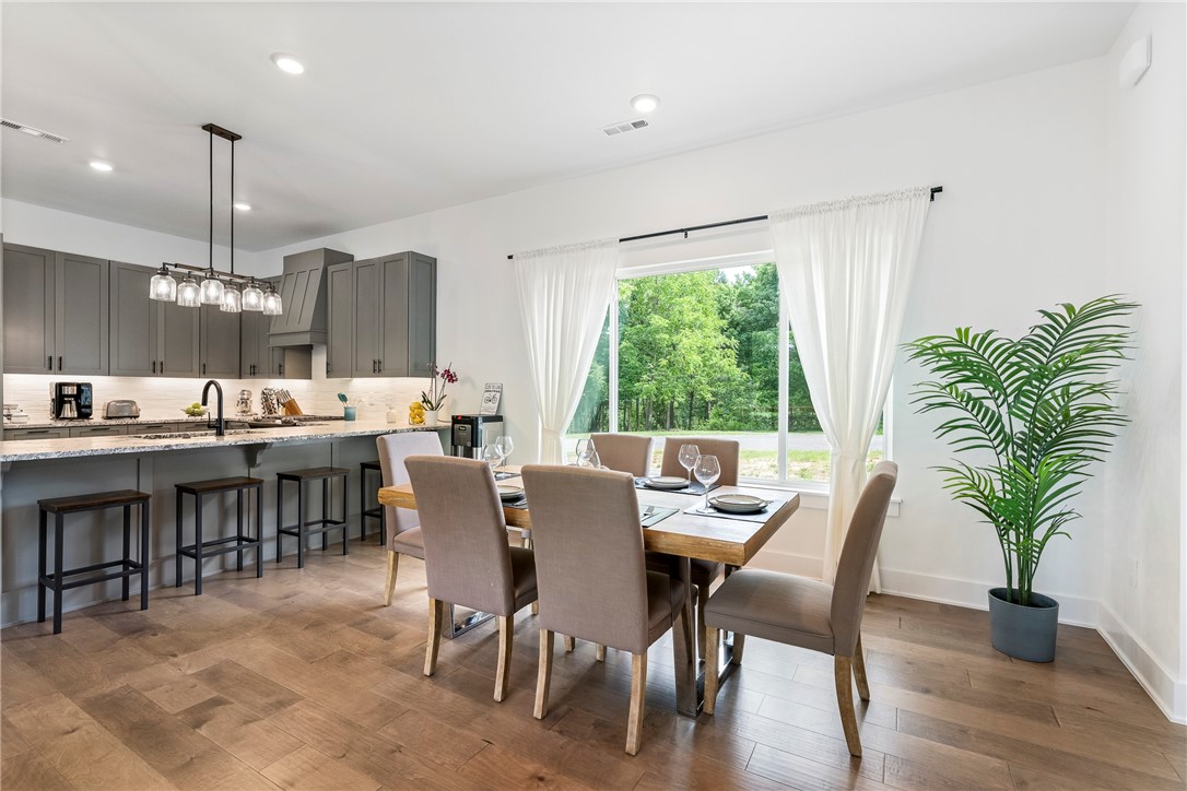 Rockingham Sub Bvv - Residential Lease