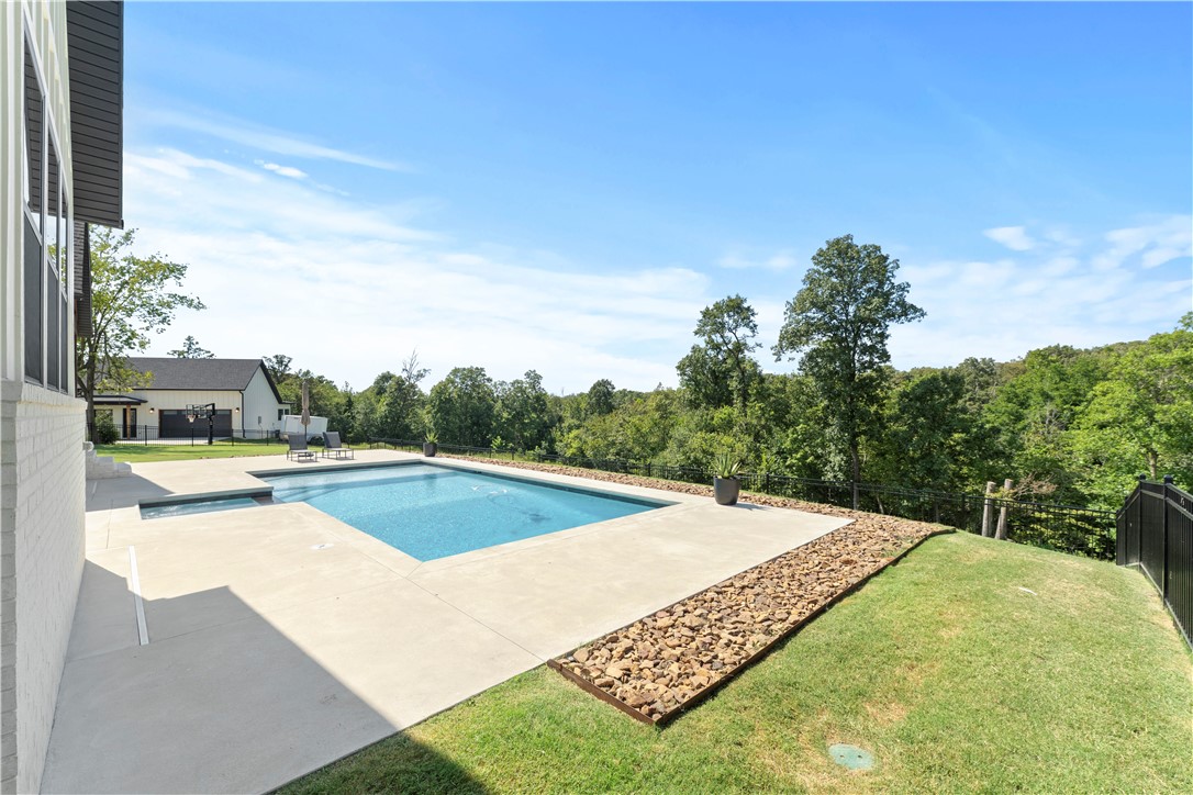 Highlands At Elm Spgs - Residential