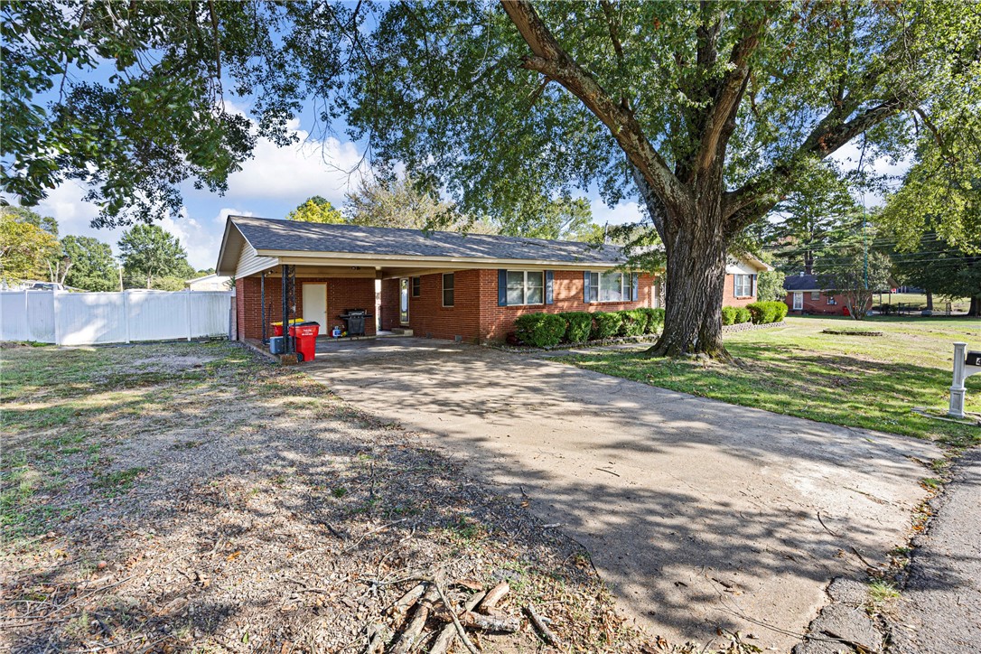 Holloway Rep South Hwy - Residential