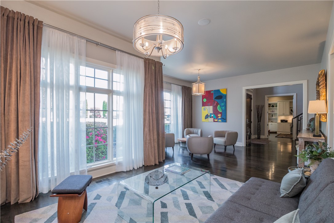 Pinnacle - Residential