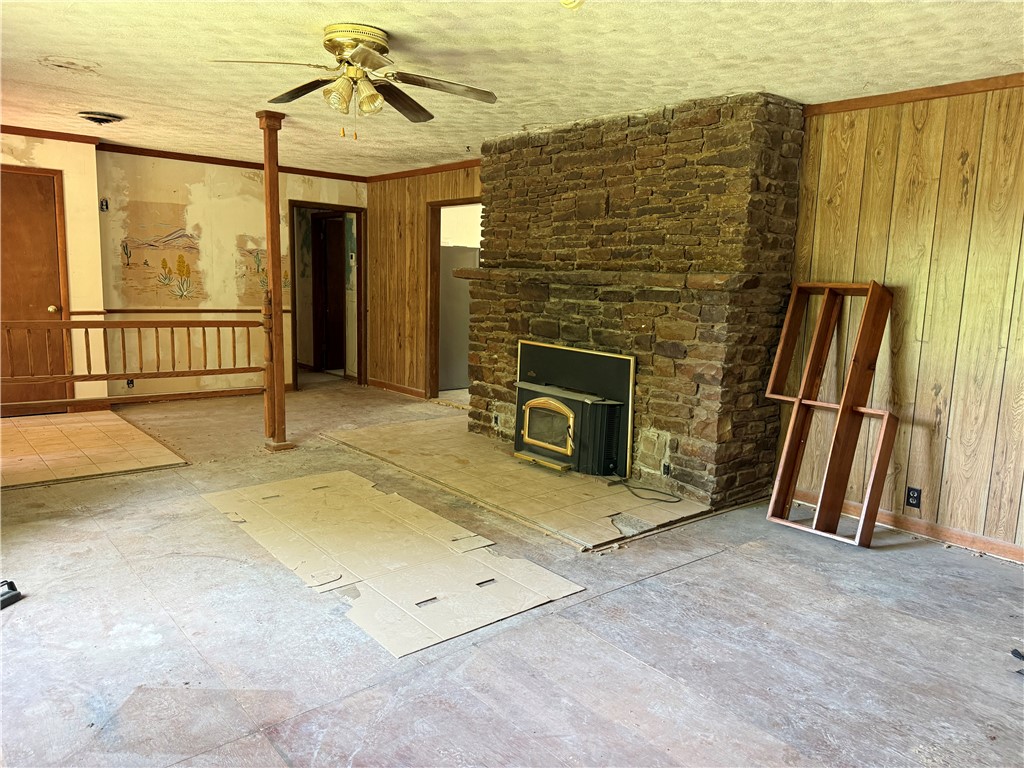 Country Living - Residential