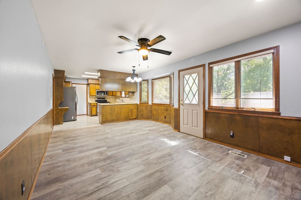 Prairie Creek-Dv#8 - Residential