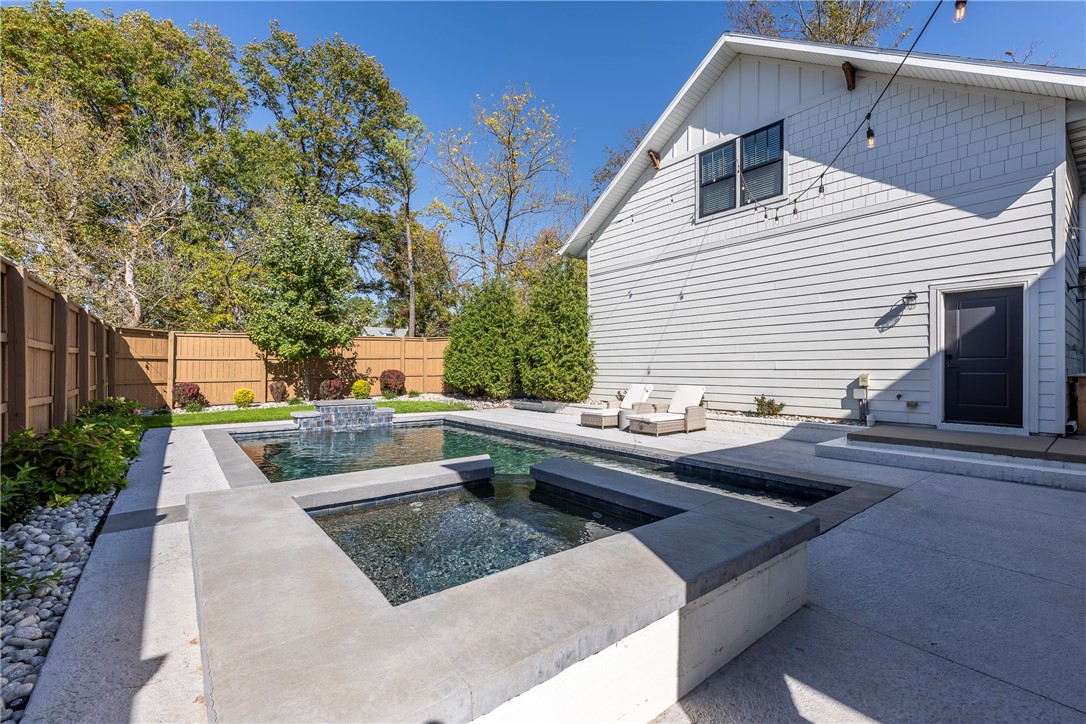 Demings 2nd Add Bentonville - Residential