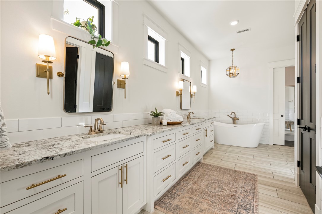 Demings 2nd Add Bentonville - Residential