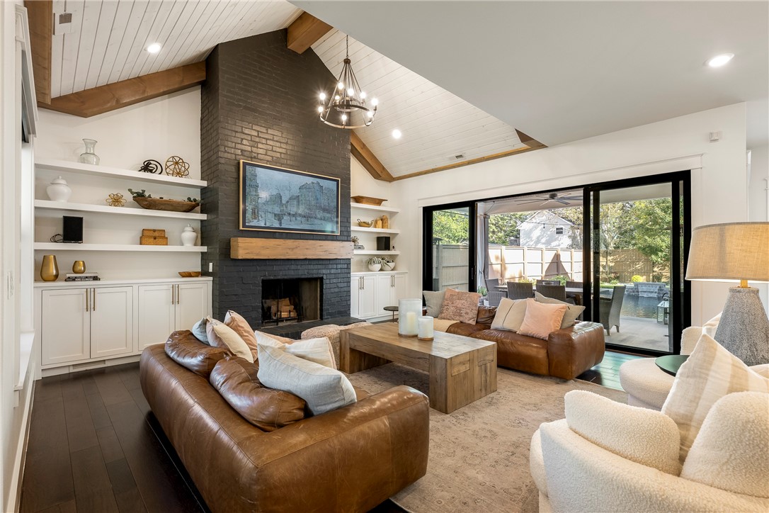 Demings 2nd Add Bentonville - Residential