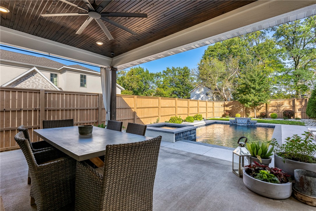 Demings 2nd Add Bentonville - Residential