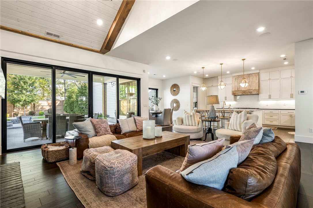 Demings 2nd Add Bentonville - Residential