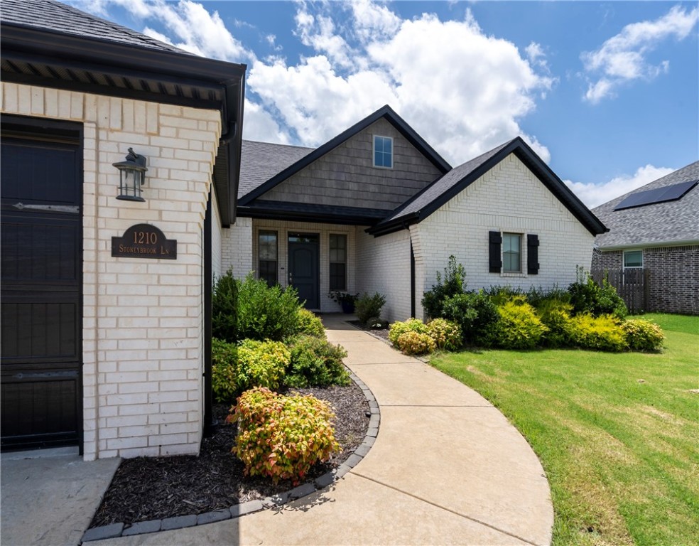Quail Hollow Ph Ii Centerton - Residential