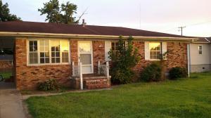 Located close to all amenities is where you will find this brick ranch home in an established neighborhood. Great fenced backyard and nice storage building are just a few of the amenities. Home features 3 bedrooms, 1 bath, living and hall have hardwood floors, and there is possibly hardwood in bedrooms as well.