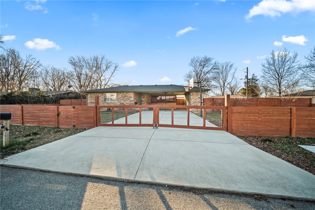 Razorback Add Bentonville - Residential Lease