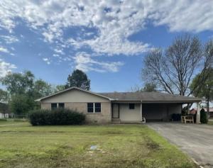 Attention First Time Homeowners!This charm house has been completely remodeled, seated on a corner lot, this 1,129 house 3bd 1 1/2 bath it has so much to offer: New HVAC system and water heater, new flooring and fans, fixtures and much more!! Don't wait too long, call me to schedule a showing today!