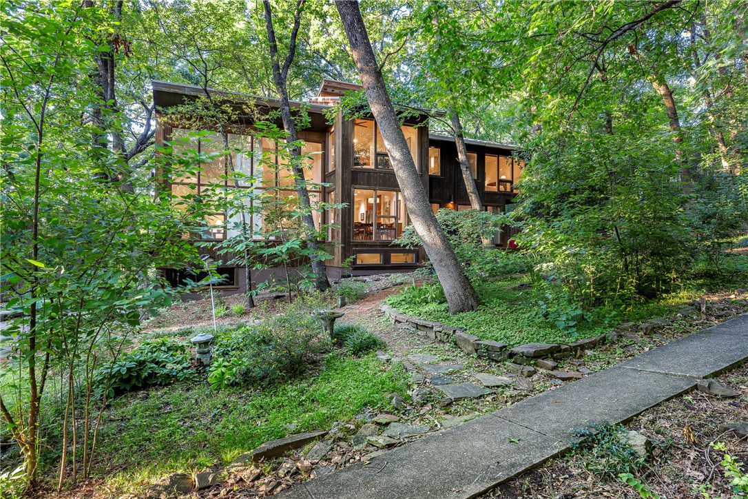 Sunset Woods - Residential