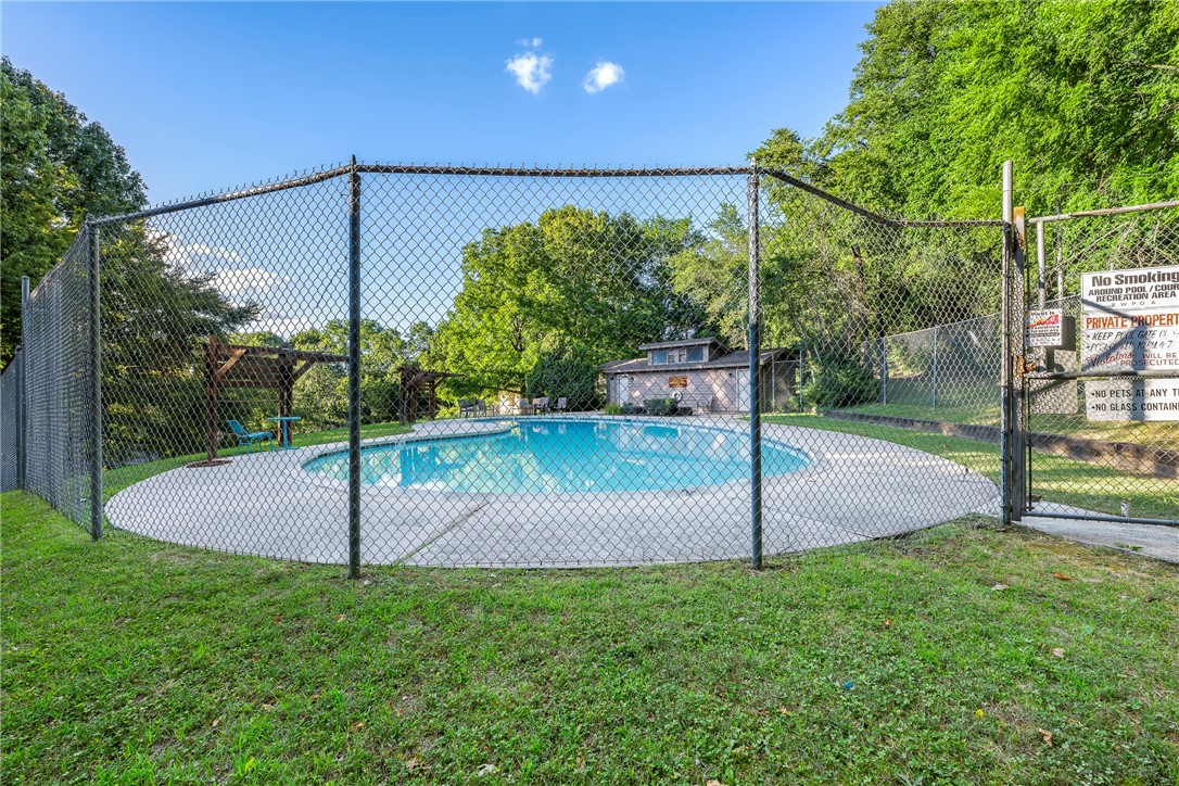 Sunset Woods - Residential