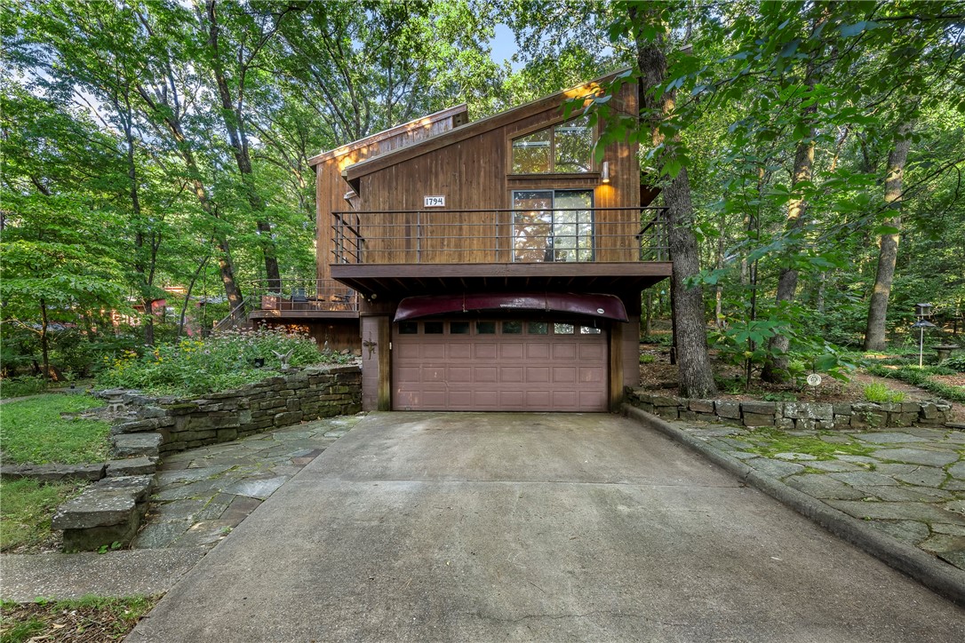 Sunset Woods - Residential