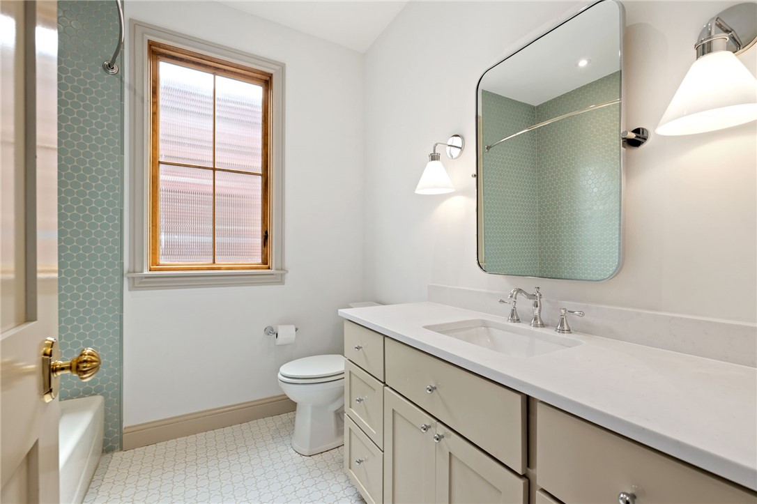 Demings 2nd Add Bentonville - Residential