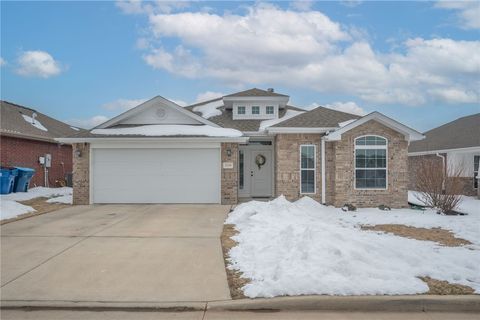 Photo of 3329 Claire Danielle, Joplin, MO 64804 (MLS # 1336038)