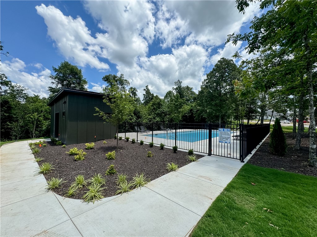 Blackberry Ridge - Residential