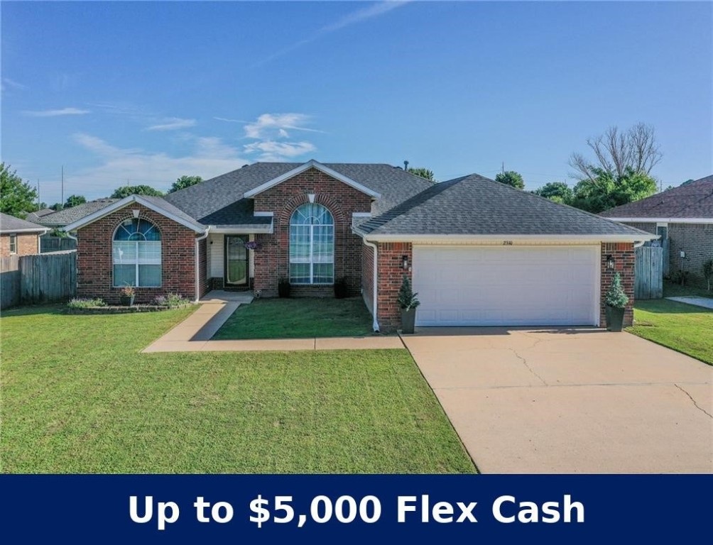 Comfort meets convenience in the heart of Bentonville. This spacious property features an open layout perfect for entertaining, a light-filled living area, and a kitchen with great flow. Enjoy a private primary suite with a walk-in closet and double vanities, plus a large fenced backyard ideal for pets, gardening, or sunset BBQs. Only minutes on a bike or in a car from parks, trails, and downtown. Extensive remodeling done throughout including all flooring, paint, and fixtures. Both bathrooms are updated and stunning. Fresh, clean, and move-in ready—this is the one you’ve been waiting for!