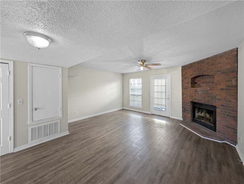 Brophy Circle Condos Lt 10 Hpr - Residential Lease