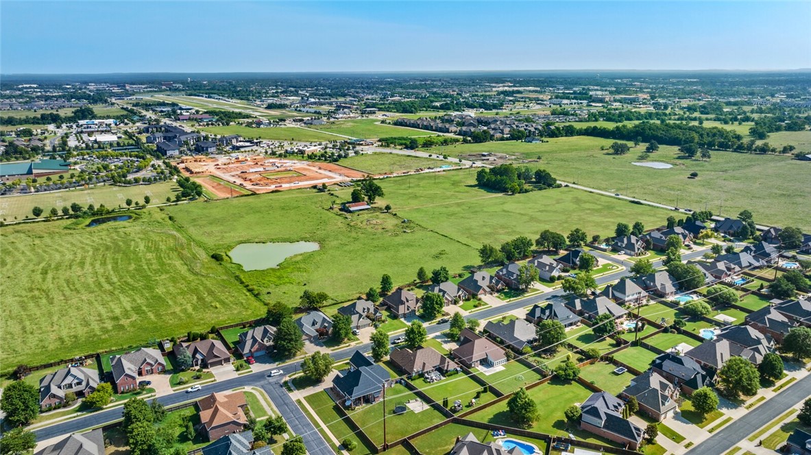 Lochmoor Club Sub Bentonville - Residential