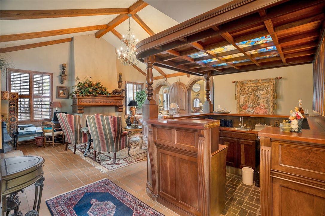 Country Club Estates - Residential