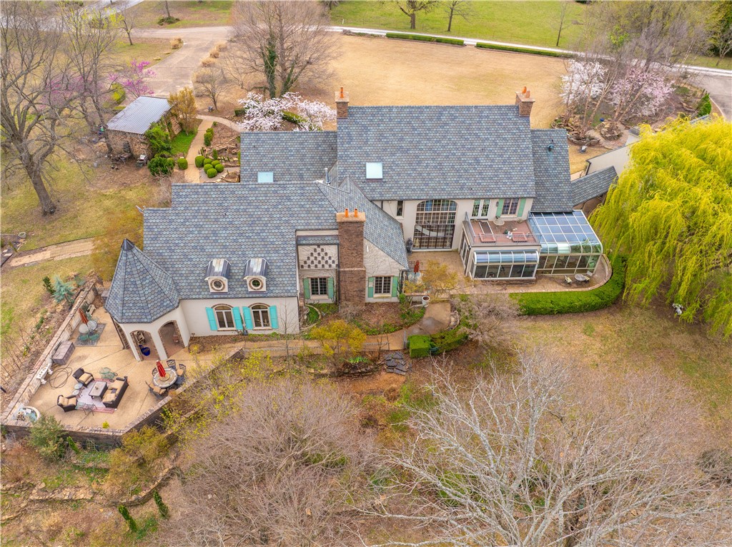 Country Club Estates - Residential