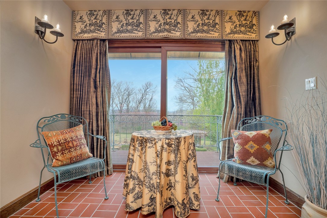 Country Club Estates - Residential