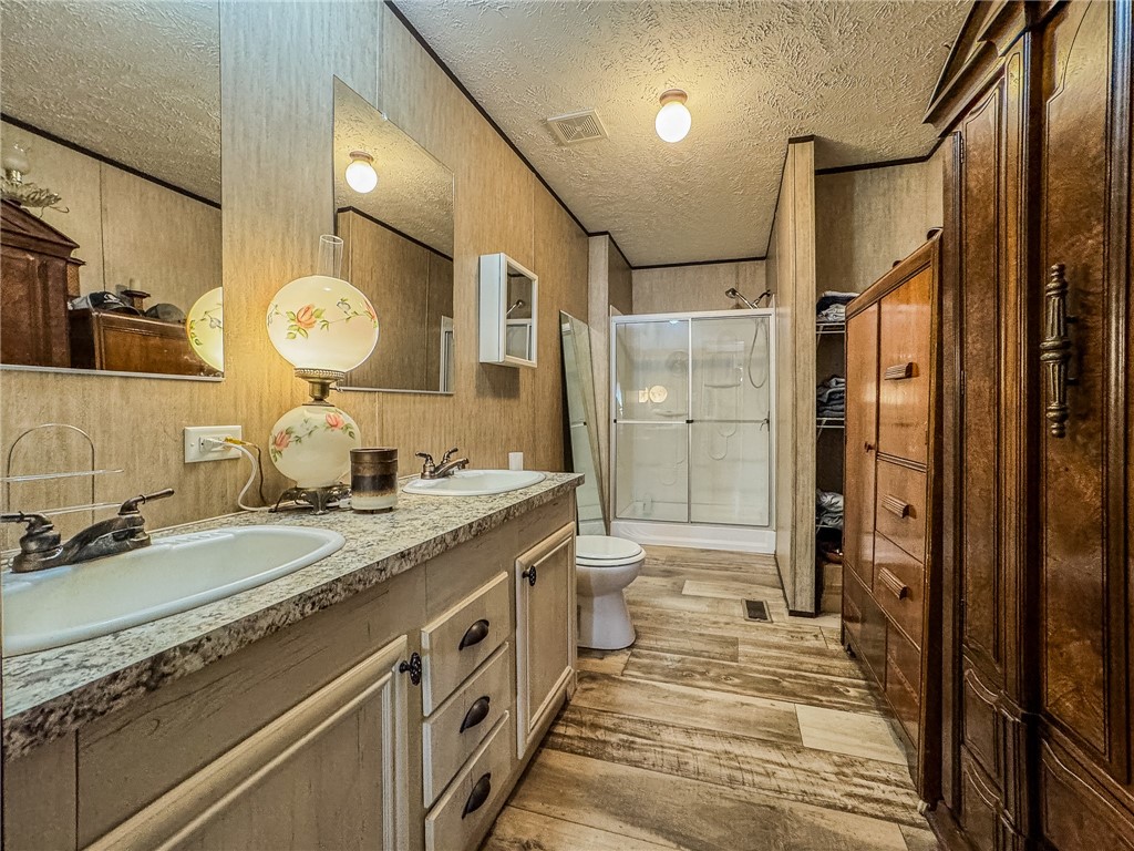 29-21-33-rural - Residential