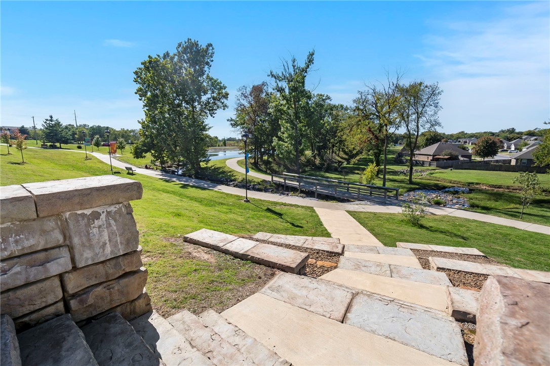 33-20-31-CENTERTON - Commercial Lease