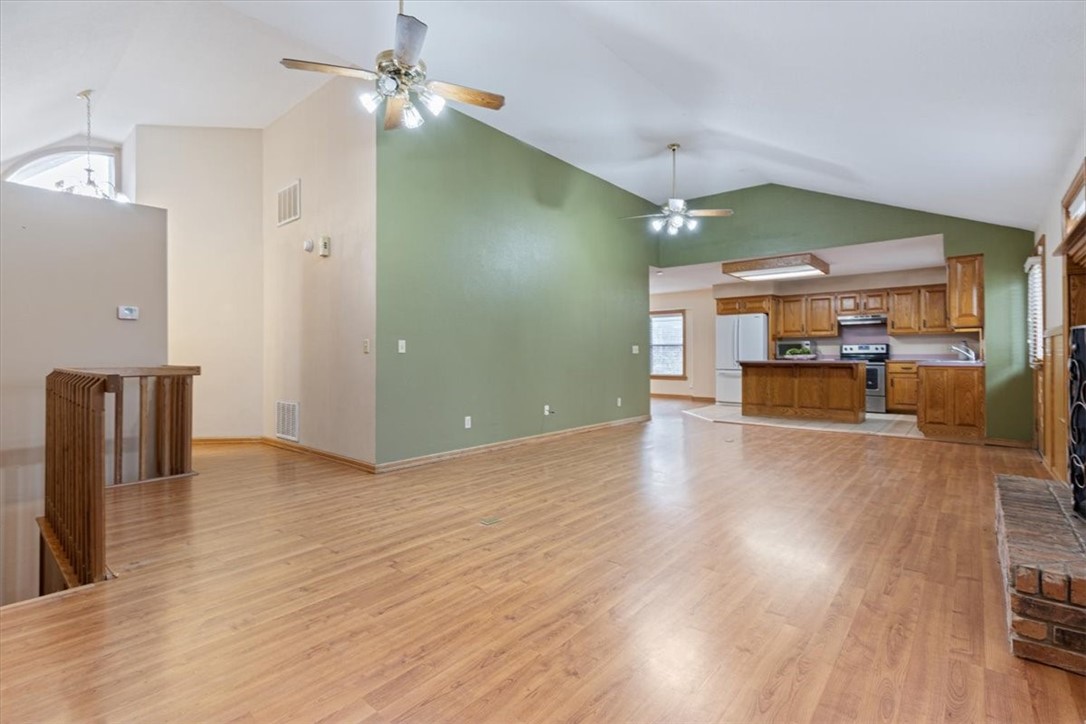High Chaparral Iii - Residential