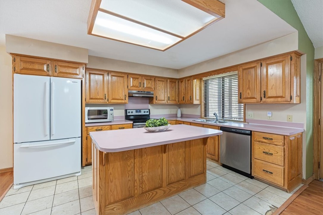 High Chaparral Iii - Residential