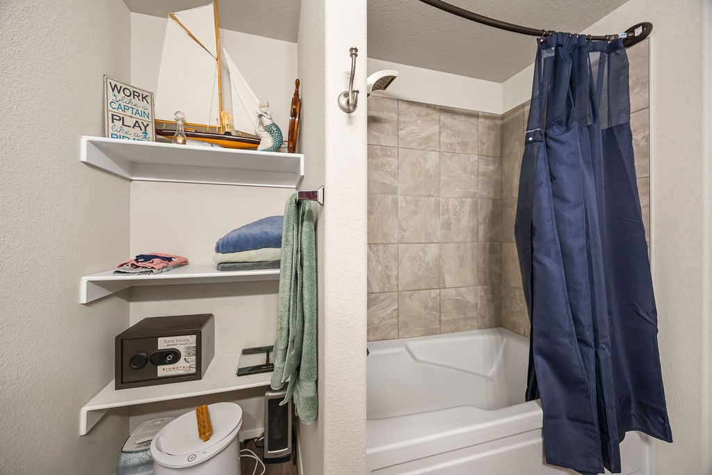Cedar Bluff Sub Ph I - Residential