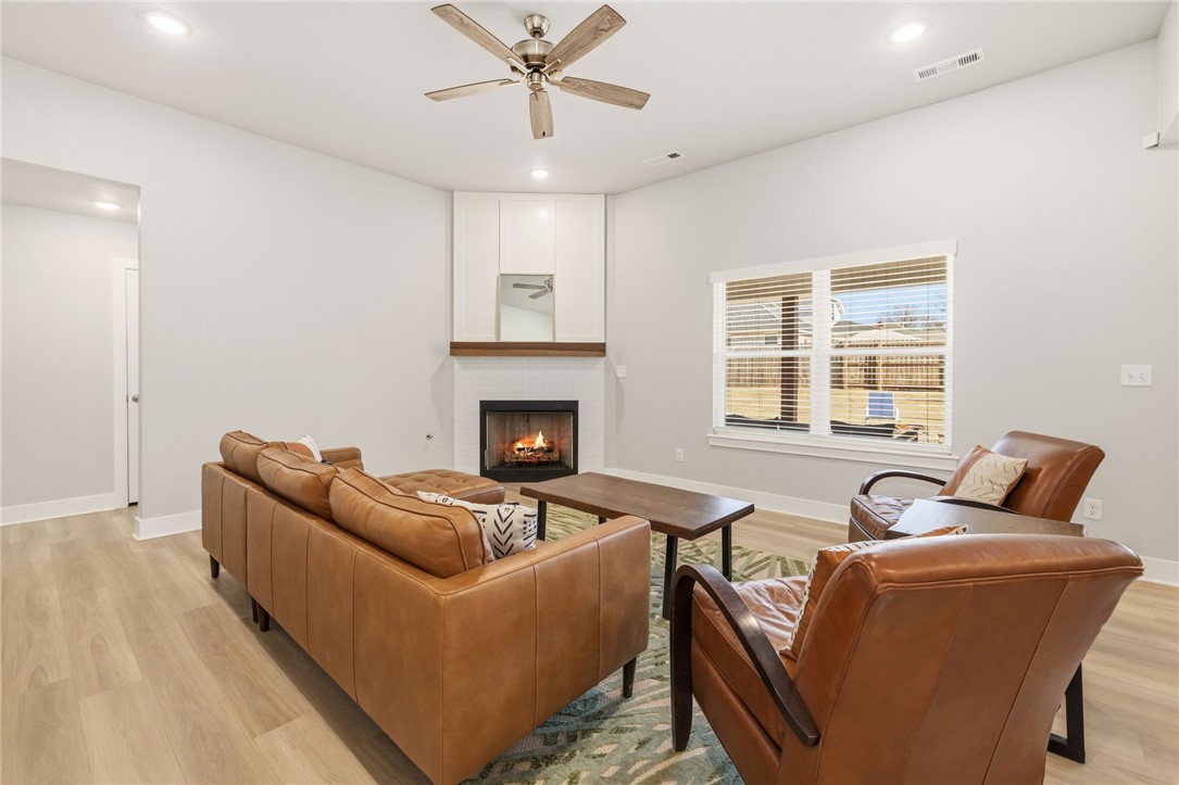 Snyder Grove Sub Ph 2 3 4 - Residential