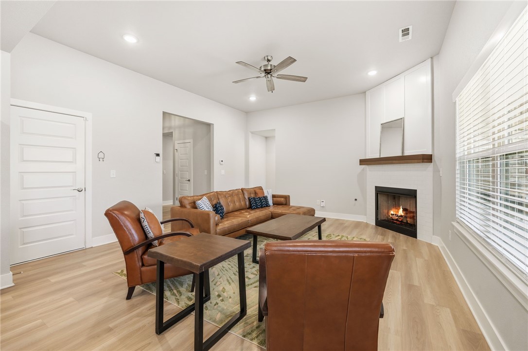 Snyder Grove Sub Ph 2 3 4 - Residential