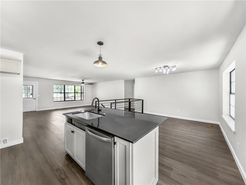 Touch Me Not Spg Estate Unit 3 Gravette - Residential