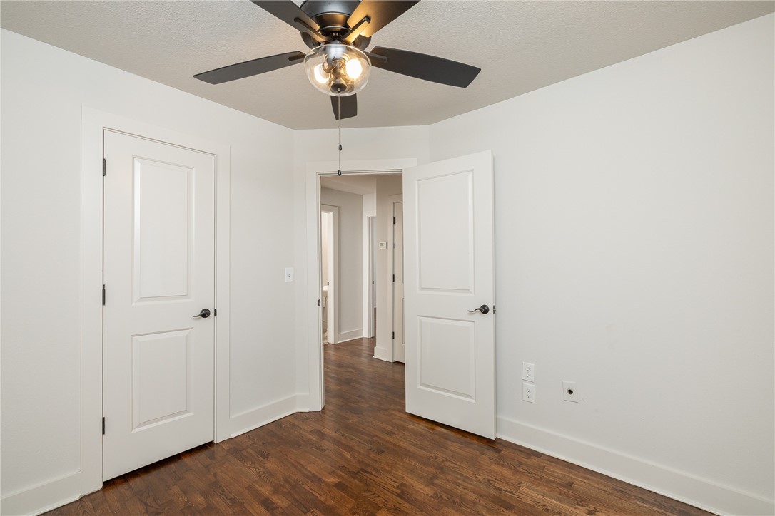 Center Add The - Residential